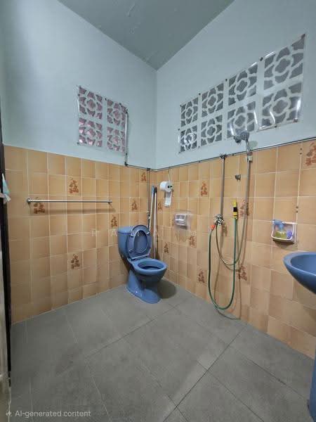 Original Single Storey Semi-D @ Upper Changi Road East - D16, Upper Changi Road East, Bedok / Upper East Coast, 3 Bedrooms, 2,000 sqft, Semi-Detached House For Sale, by Rama Mu, 500274211 - Bathroom - PropertyGuru.com.sg