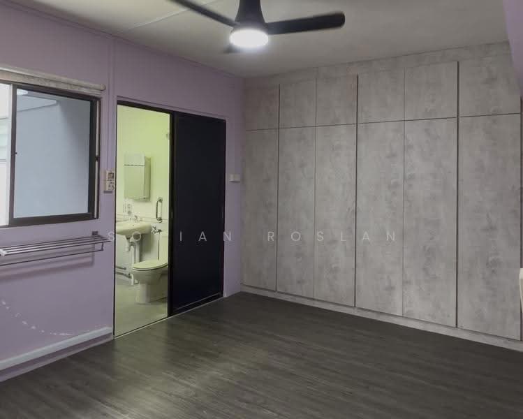 903 Tampines Avenue 4, 903 Tampines Avenue 4, Pasir Ris / Tampines, 3 Bedrooms, 1,432 sqft, HDB Flat For Sale, by Sofian Roslan, 500274216 - Bathroom - PropertyGuru.com.sg