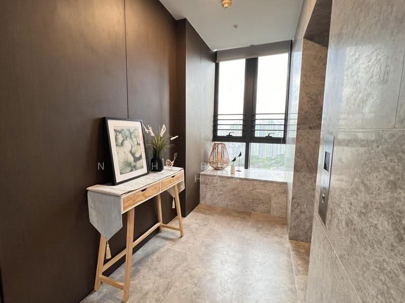 Centennia Suites, 100 Kim Seng Road, Orchard / River Valley, 4 Bedrooms, 2,239 sqft, Condominium For Rent, by Nidhi Belani Mohan, 500274217 - Interior - PropertyGuru.com.sg
