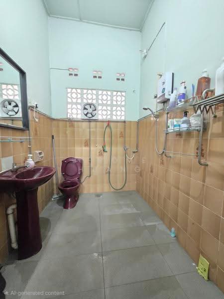 D16 - Upper Changi Road East an Original Single Storey Semi-D, Bedok / Upper East Coast, 3 Bedrooms, 2,000 sqft, Semi-Detached House For Sale, by Jerome Huang, 500274218 - Bathroom - PropertyGuru.com.sg