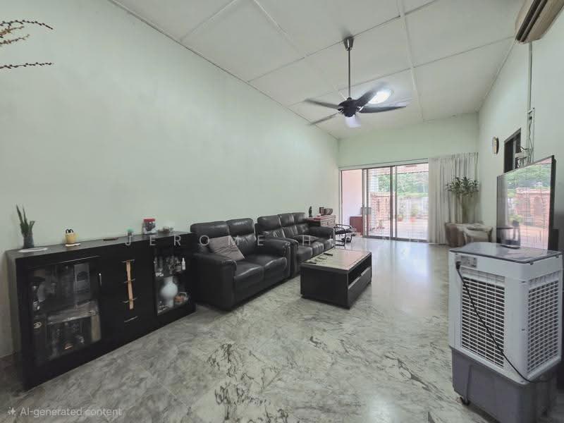 D16 - Upper Changi Road East an Original Single Storey Semi-D, Bedok / Upper East Coast, 3 Bedrooms, 2,000 sqft, Semi-Detached House For Sale, by Jerome Huang, 500274218 - Living Room - PropertyGuru.com.sg