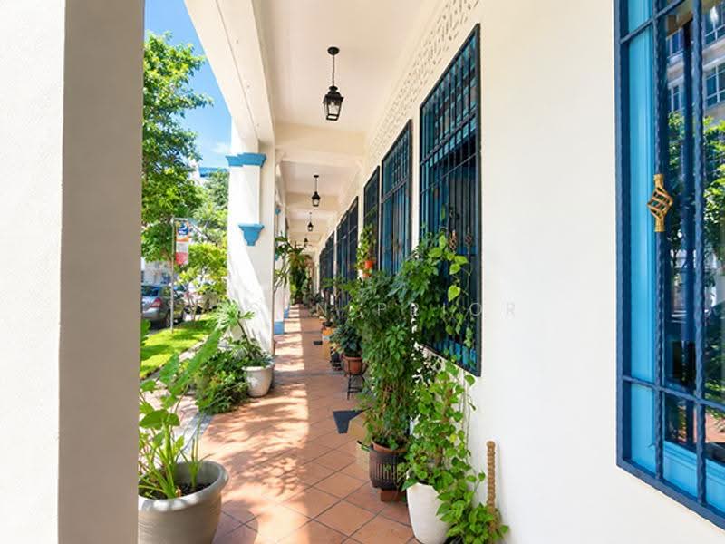 Bright Renovated 3 Bed 4 Bath Geylang, Geyland Road, Eunos / Geylang / Paya Lebar, 3 Bedrooms, 2,800 sqft, Conservation House For Rent, by Susan Prior, 500274230 - Exterior - PropertyGuru.com.sg