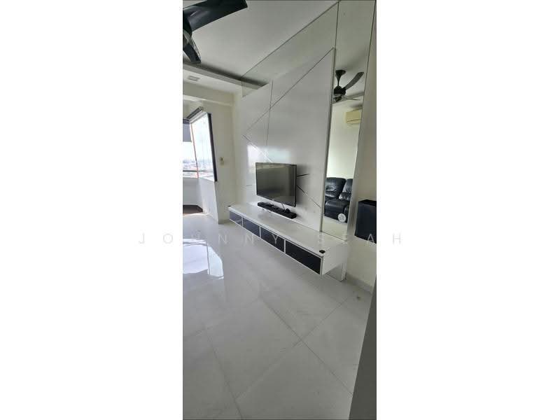 Mandarin Gardens, 1 Siglap Road, East Coast / Marine Parade, 1 Bedroom, 732 sqft, Condominium For Rent, by Johnny Seah, 500274231 - Living Room - PropertyGuru.com.sg