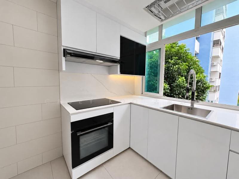 Taipan Grand, 501 Marine Parade Road, East Coast / Marine Parade, 3 Bedrooms, 1,238 sqft, Condominium For Sale, by Casey Koo 古家进, 500274232 - Kitchen - PropertyGuru.com.sg