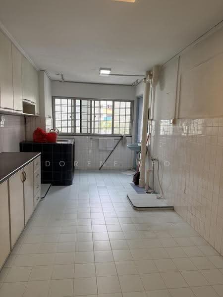123 Bedok North Street 2, 123 Bedok North Street 2, Bedok / Upper East Coast, 2 Bedrooms, 721 sqft, HDB Flat For Sale, by Dorene Neo, 500274245 - Kitchen - PropertyGuru.com.sg