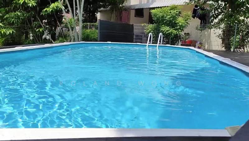 Single Storey Bungalow with pool at Chestnut for rent, Chestnut Crescent, Dairy Farm / Bukit Panjang / Choa Chu Kang, 5 Bedrooms, 4,000 sqft, Detached House For Rent, by Roland Wong, 500274247 - Pool - PropertyGuru.com.sg