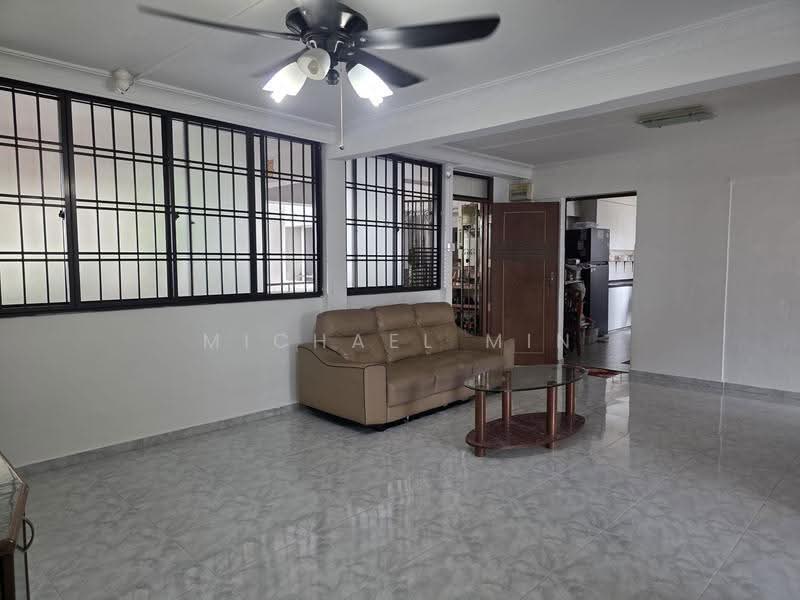 798 Yishun Ring Road, 798 Yishun Ring Road, Sembawang / Yishun, 3 Bedrooms, 1,108 sqft, HDB Flat For Sale, by Michael Min, 500274251 - Living Room - PropertyGuru.com.sg
