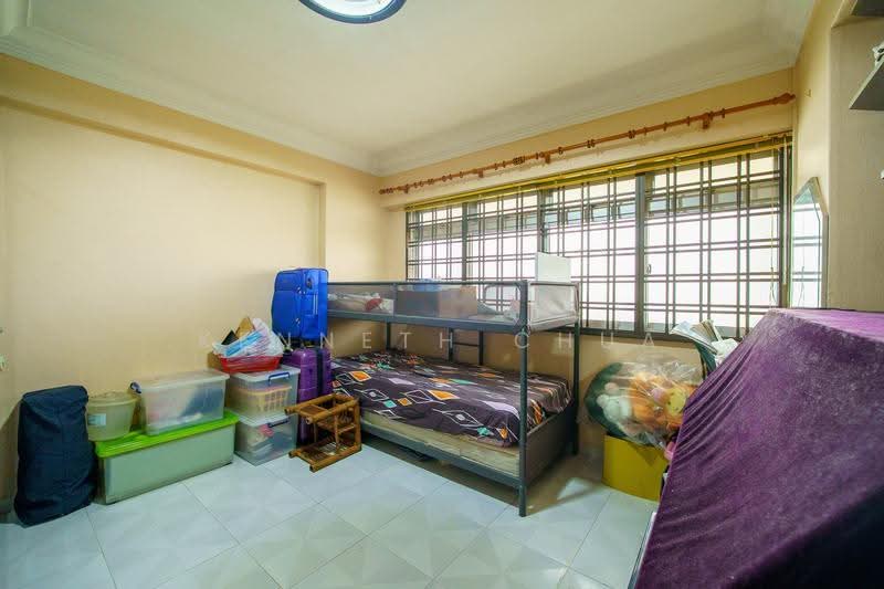 302 Tampines Street 32, 302 Tampines Street 32, Pasir Ris / Tampines, 3 Bedrooms, 1,140 sqft, HDB Flat For Sale, by Kenneth Chua, 500274253 - Bedroom - PropertyGuru.com.sg