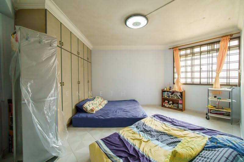 302 Tampines Street 32, 302 Tampines Street 32, Pasir Ris / Tampines, 3 Bedrooms, 1,140 sqft, HDB Flat For Sale, by Kenneth Chua, 500274253 - Bedroom - PropertyGuru.com.sg