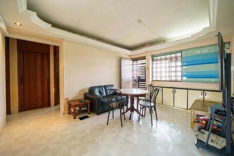 302 Tampines Street 32, 302 Tampines Street 32, Pasir Ris / Tampines, 3 Bedrooms, 1,140 sqft, HDB Flat For Sale, by Kenneth Chua, 500274253 - Living Room - PropertyGuru.com.sg