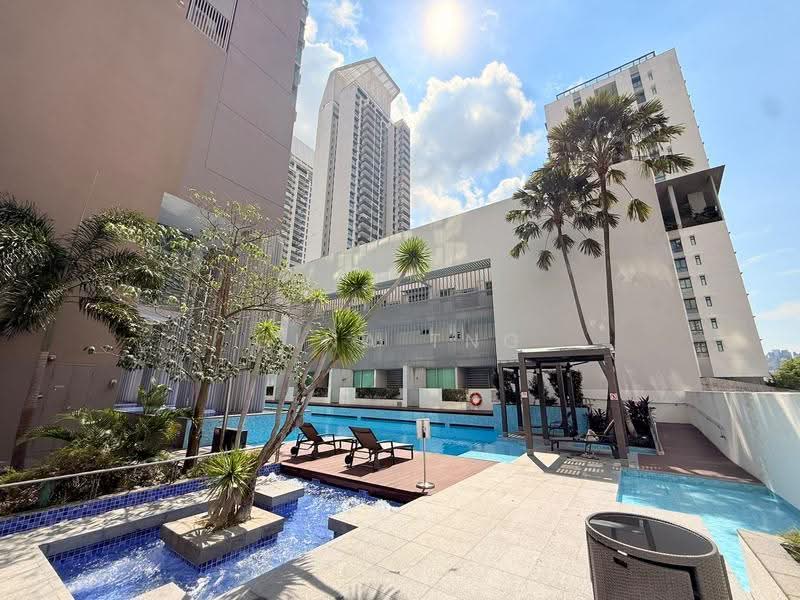 Regency Suites, 38 Kim Tian Road, Alexandra / Commonwealth, 2 Bedrooms, 1,000 sqft, Apartment For Rent, by Gina Tng, 500274254 - Exterior - PropertyGuru.com.sg