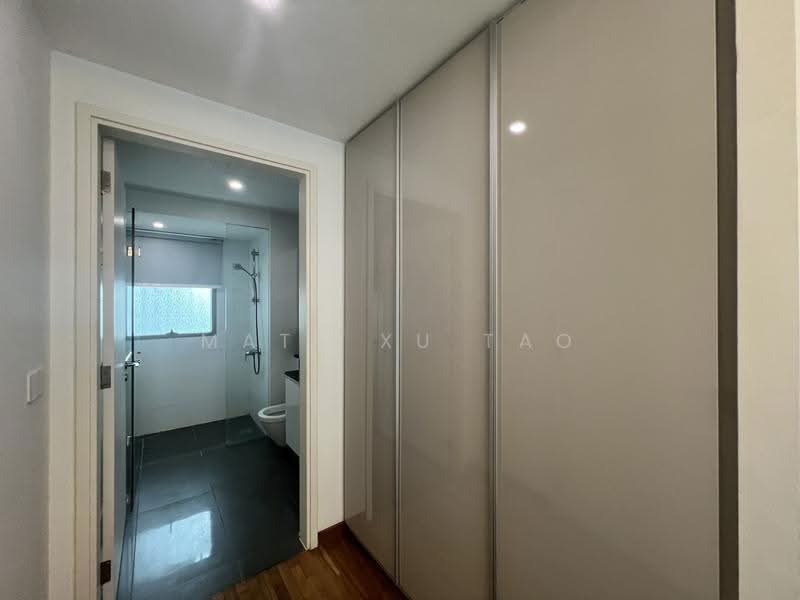 The Minton, 10D Hougang Street 11, Hougang / Punggol / Sengkang, 2 Bedrooms, 980 sqft, Condominium For Sale, by Matt Xu Tao, 500274264 - Bathroom - PropertyGuru.com.sg