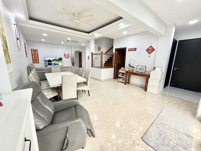 Seletar Hills Estate, Seletar Hills Drive, Seletar / Yio Chu Kang, 6 Bedrooms, 5,800 sqft, Semi-Detached House For Sale, by Keegan Chong, 500274271 - Living Room - PropertyGuru.com.sg