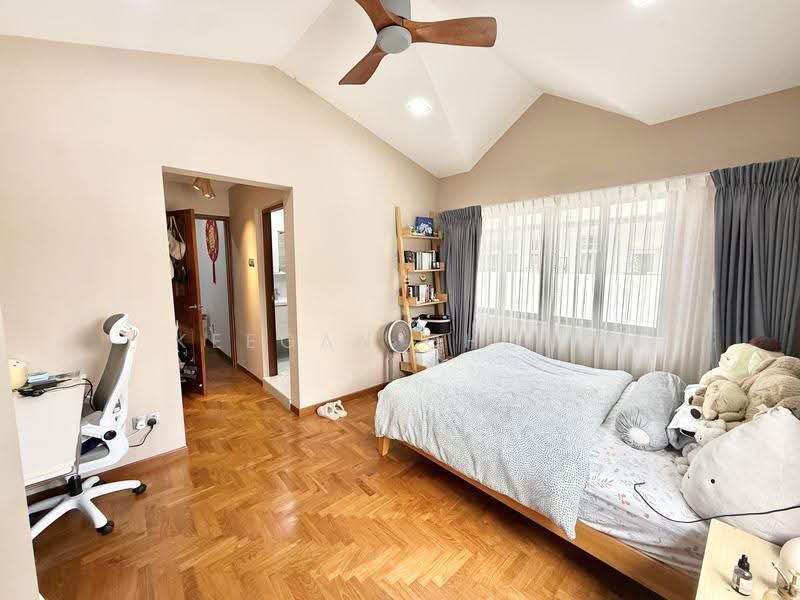Seletar Hills Estate, Seletar Hills Drive, Seletar / Yio Chu Kang, 6 Bedrooms, 5,800 sqft, Semi-Detached House For Sale, by Keegan Chong, 500274271 - Bedroom - PropertyGuru.com.sg