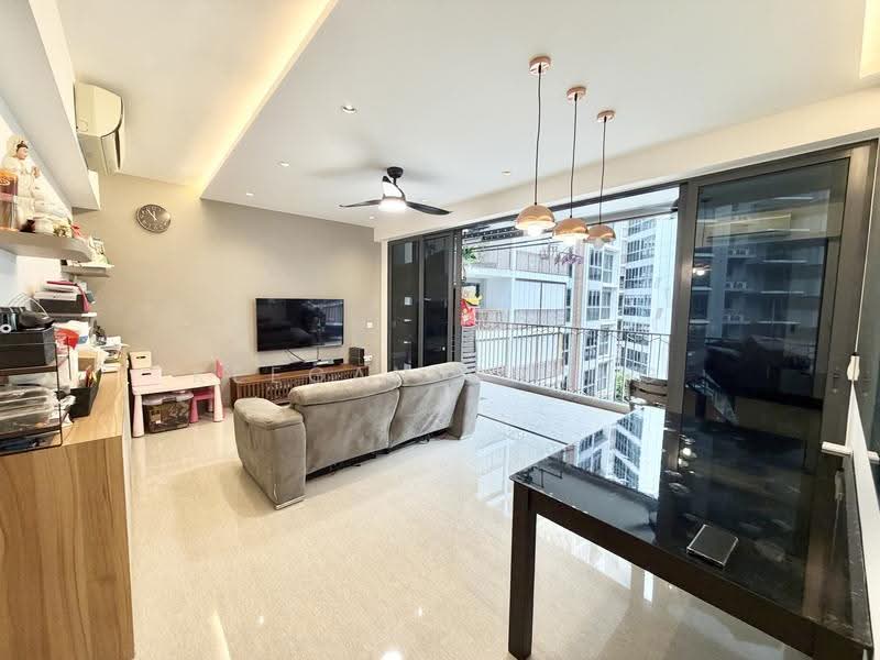 The Criterion, 7 Yishun Street 51, Sembawang / Yishun, 4 Bedrooms, 1,119 sqft, Condominium For Sale, by Keegan Chong, 500274288 - Living Room - PropertyGuru.com.sg