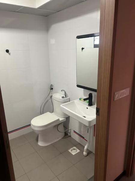 478A Yishun Street 44, 478A Yishun Street 44, Sembawang / Yishun, 2 Bedrooms, 700 sqft, HDB Flat For Rent, by Ram K, 500274301 - Bathroom - PropertyGuru.com.sg