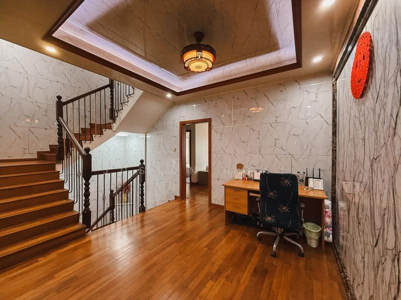 Woodgrove Estate, 8 Ashwood Grove, Admiralty / Woodlands, 6 Bedrooms, 3,000 sqft, Terraced House For Sale, by Justin Ngai, 500274312 - PropertyGuru.com.sg