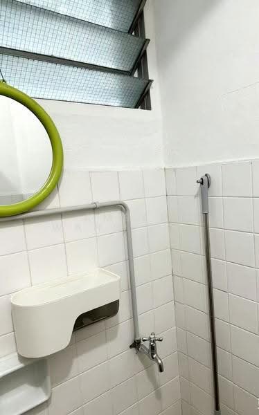 313 Ang Mo Kio Avenue 3, 313 Ang Mo Kio Avenue 3, Ang Mo Kio / Bishan / Thomson, Room Rental, 200 sqft, HDB Flat For Rent, by Amber Wang Ting, 500274315 - Bathroom - PropertyGuru.com.sg