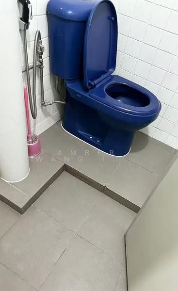 313 Ang Mo Kio Avenue 3, 313 Ang Mo Kio Avenue 3, Ang Mo Kio / Bishan / Thomson, Room Rental, 200 sqft, HDB Flat For Rent, by Amber Wang Ting, 500274315 - Bathroom - PropertyGuru.com.sg