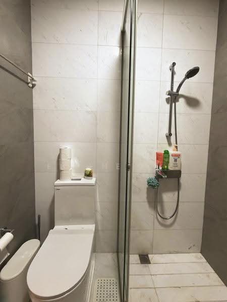 Tropika East, 3 Foo Kim Lin Road, Eunos / Geylang / Paya Lebar, 1 Bedroom, 463 sqft, Condominium For Sale, by Eugene Yap, 500274320 - Bathroom - PropertyGuru.com.sg
