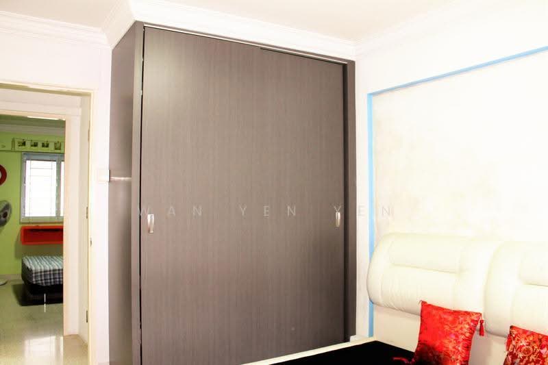 554 Bedok North Street 3, 554 Bedok North Street 3, Bedok / Upper East Coast, 2 Bedrooms, 732 sqft, HDB Flat For Sale, by Wan Yen Yen, 500274325 - Bedroom - PropertyGuru.com.sg