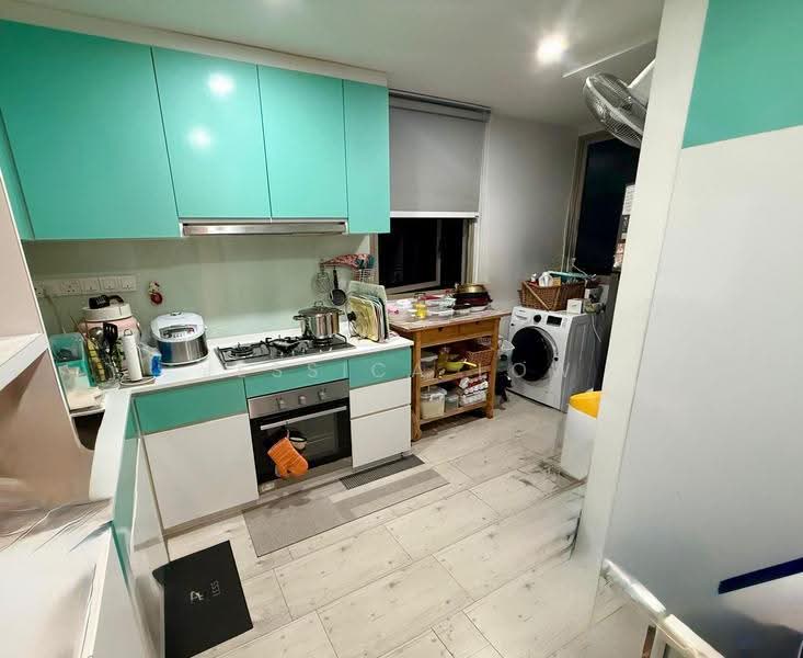 Sea Horizon, 1 Pasir Ris Rise, Pasir Ris / Tampines, 5 Bedrooms, 1,528 sqft, Condominium For Sale, by Jessica Low, 500274339 - Kitchen - PropertyGuru.com.sg