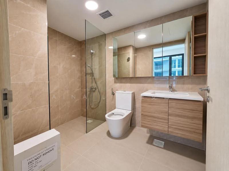 Treasure at Tampines, 57 Tampines Lane, Pasir Ris / Tampines, 2 Bedrooms, 678 sqft, Condominium For Rent, by Aina Lie 李艾娜, 500274344 - Bathroom - PropertyGuru.com.sg
