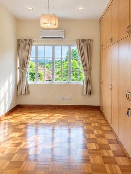Ewart Park, Ewart Park, Tanglin / Holland / Bukit Timah, 3 Bedrooms, 2,200 sqft, Apartment For Rent, by Max Foo, 500274345 - Bedroom - PropertyGuru.com.sg
