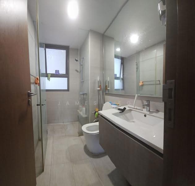 Bellewoods, 118 Woodlands Avenue 5, Admiralty / Woodlands, 4 Bedrooms, 1,184 sqft, Condominium For Sale, by James Yeo, 500274347 - Bathroom - PropertyGuru.com.sg