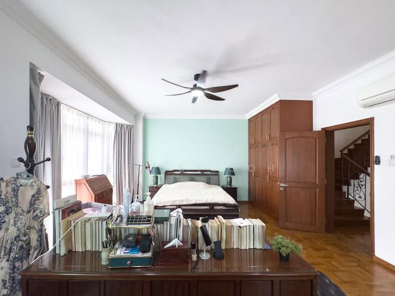 RENOVATED 3 Storey Semi-D, MOVE IN READY, WALK TO MRT, Bedok / Upper East Coast, 6 Bedrooms, 3,820 sqft, Corner Terrace For Sale, by Ernest Goh, 500274348 - Bedroom - PropertyGuru.com.sg