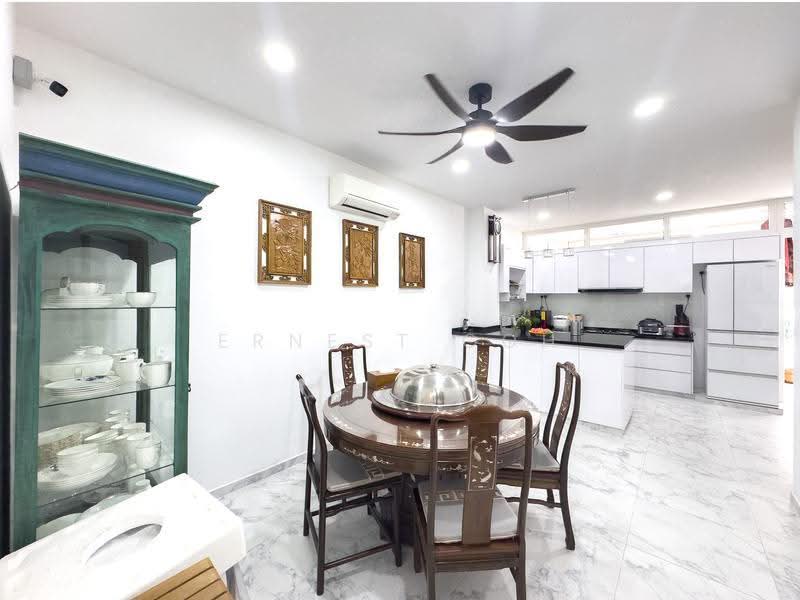 RENOVATED 3 Storey Semi-D, MOVE IN READY, WALK TO MRT, Bedok / Upper East Coast, 6 Bedrooms, 3,820 sqft, Corner Terrace For Sale, by Ernest Goh, 500274348 - Dining Room - PropertyGuru.com.sg