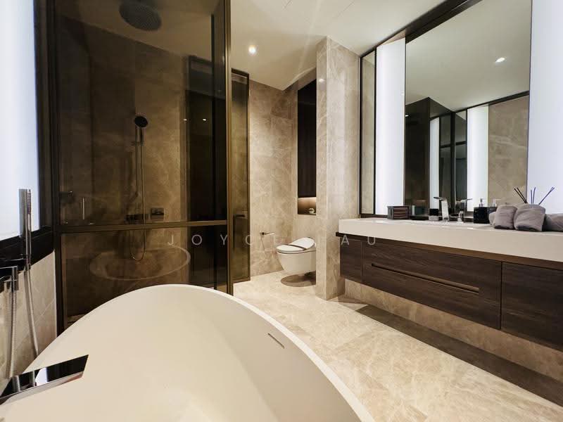19 Nassim, 19 Nassim Hill, Tanglin / Holland / Bukit Timah, 3 Bedrooms, 1,733 sqft, Condominium For Sale, by Joyce Lau, 500274359 - Master Bathroom - PropertyGuru.com.sg