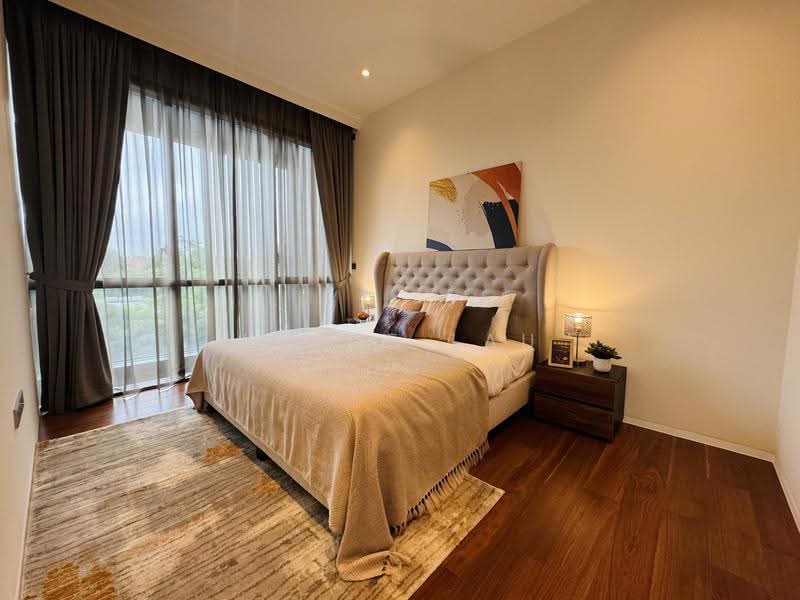 19 Nassim, 19 Nassim Hill, Tanglin / Holland / Bukit Timah, 3 Bedrooms, 1,733 sqft, Condominium For Sale, by Joyce Lau, 500274359 - Master Bedroom - PropertyGuru.com.sg