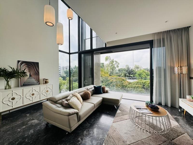 19 Nassim, 19 Nassim Hill, Tanglin / Holland / Bukit Timah, 3 Bedrooms, 1,733 sqft, Condominium For Sale, by Joyce Lau, 500274359 - PropertyGuru.com.sg