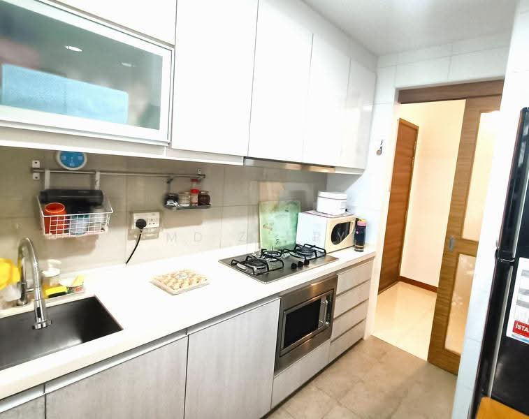 The Canopy, 71 Yishun Avenue 11, Sembawang / Yishun, 2 Bedrooms, 872 sqft, Condominium For Sale, by Md Zamry, 500274366 - Kitchen - PropertyGuru.com.sg