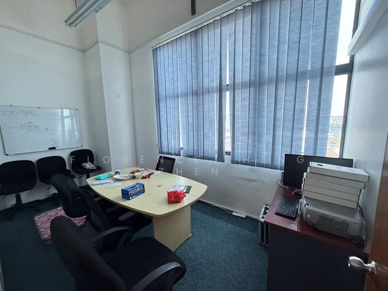 Tradehub 21, 18 Boon Lay Way, Boon Lay / Jurong / Tuas, 1,485 sqft, Light Industrial (B1) For Sale, by Florence Zheng Zhen, 500274375 - Interior - CommercialGuru.com.sg
