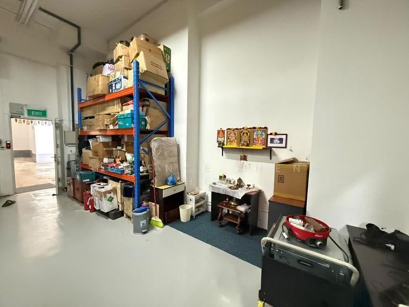 Tradehub 21, 18 Boon Lay Way, Boon Lay / Jurong / Tuas, 1,485 sqft, Light Industrial (B1) For Sale, by Florence Zheng Zhen, 500274375 - Interior - CommercialGuru.com.sg