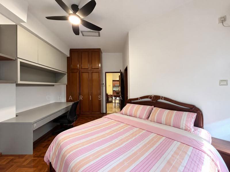 Mandarin Gardens, 1 Siglap Road, East Coast / Marine Parade, 3 Bedrooms, 2,024 sqft, Condominium For Sale, by Charissa Kong, 500274383 - Bedroom - PropertyGuru.com.sg