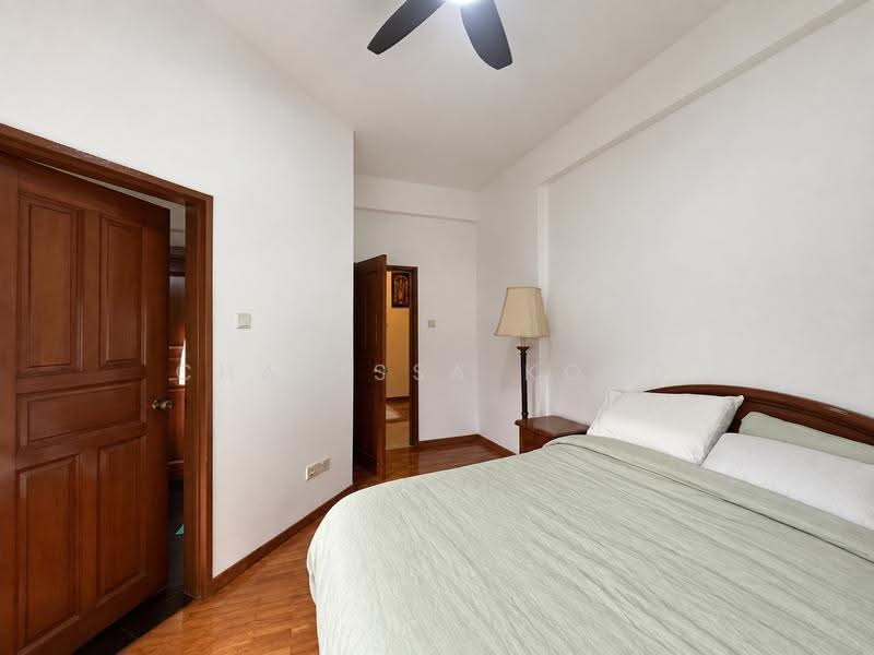 Mandarin Gardens, 1 Siglap Road, East Coast / Marine Parade, 3 Bedrooms, 2,024 sqft, Condominium For Sale, by Charissa Kong, 500274383 - Bedroom - PropertyGuru.com.sg