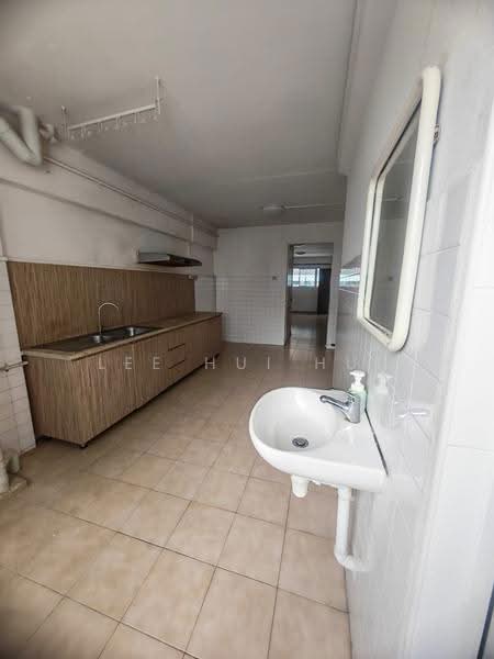 851 Tampines Street 83, 851 Tampines Street 83, Pasir Ris / Tampines, 2 Bedrooms, 797 sqft, HDB Flat For Sale, by Lee Hui Hui, 500274386 - Kitchen - PropertyGuru.com.sg