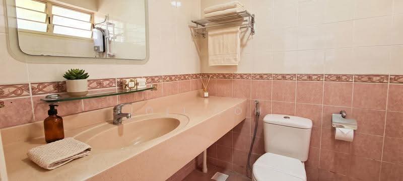 183 Jelebu Road, 183 Jelebu Road, Dairy Farm / Bukit Panjang / Choa Chu Kang, 3 Bedrooms, 980 sqft, HDB Flat For Rent, by Joel Goh, 500274390 - Bathroom - PropertyGuru.com.sg