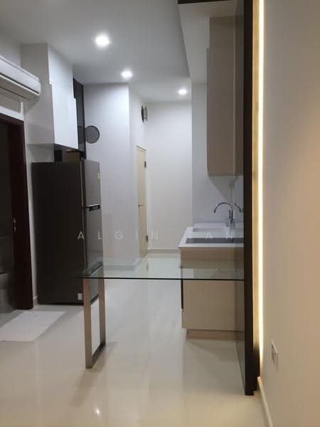 Urban Vista, 2 Tanah Merah Kechil Link, Bedok / Upper East Coast, 2 Bedrooms, 549 sqft, Condominium For Sale, by Algin Tan, 500274421 - Kitchen - PropertyGuru.com.sg