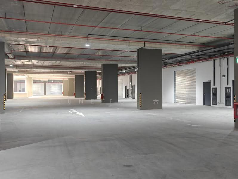 Tampines Connection, 2 Tampines North Drive 4, Pasir Ris / Tampines, 3,445 sqft, Factory / Workshop (B2) For Rent, by June Foo 六姐, 500274426 - Car Park - CommercialGuru.com.sg