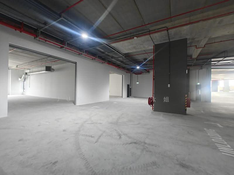 Tampines Connection, 2 Tampines North Drive 4, Pasir Ris / Tampines, 3,445 sqft, Factory / Workshop (B2) For Rent, by June Foo 六姐, 500274426 - Car Park - CommercialGuru.com.sg