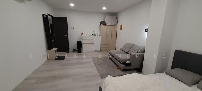 Cavenagh Gardens, 73 Cavenagh Road, Orchard / River Valley, Room Rental, 200 sqft, Apartment For Rent, by Shibani Banerjee, 500274451 - Living Room - PropertyGuru.com.sg