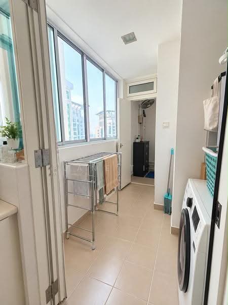 Costa Del Sol, 68 Bayshore Road, Bedok / Upper East Coast, 3 Bedrooms, 1,313 sqft, Condominium For Sale, by Jane Tip, 500274460 - Balcony - PropertyGuru.com.sg