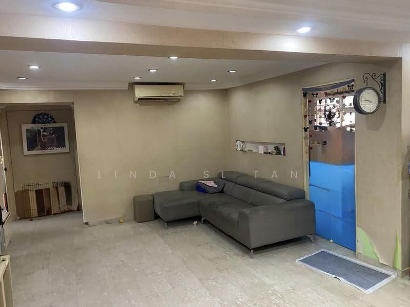 759 Pasir Ris Street 71, 759 Pasir Ris Street 71, Pasir Ris / Tampines, 3 Bedrooms, 1,381 sqft, HDB Flat For Sale, by Linda SL Tan, 500274470 - Living Room - PropertyGuru.com.sg
