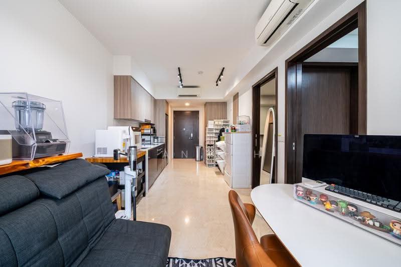 Botanique at Bartley, Upper Paya Lebar Road, Hougang / Punggol / Sengkang, 1 Bedroom, 495 sqft, Condominium For Sale, by Alan Koh, 500274486 - Living Room - PropertyGuru.com.sg