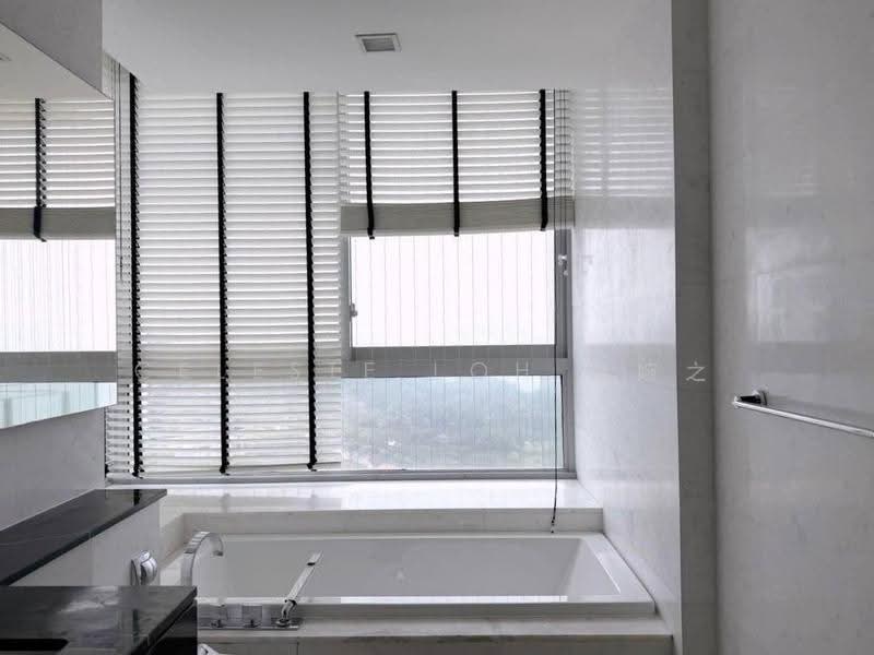 AALTO, 191 Meyer Road, East Coast / Marine Parade, 4 Bedrooms, 2,024 sqft, Condominium For Sale, by Celeste Loh 羅婉之, 500274493 - Bathroom - PropertyGuru.com.sg