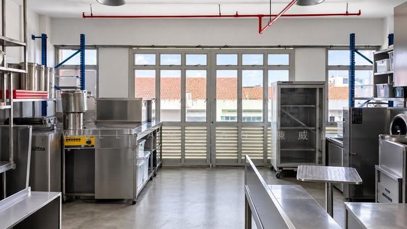 Kb Industrial Building, 10 Kaki Bukit Road 1, Eunos / Geylang / Paya Lebar, 4,542 sqft, Factory / Workshop (B2) For Rent, by William Tan 陳威誦, 500274509 - Kitchen - CommercialGuru.com.sg